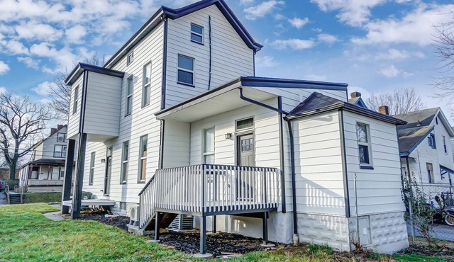 Family-friendly Modern Home in Cincy - Sleeps 10, Near Downtown, Prime Location