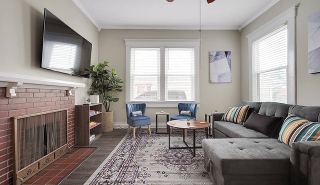 Family-Friendly Retreat: 3BR Home with Game Room & Spacious Backyard Oasis