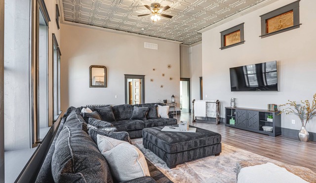 Florence Vacation Rental w/Rooftop Deck!