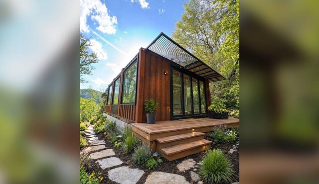 Goldybox- Hot Tub, Fire Pit & Rooftop Views