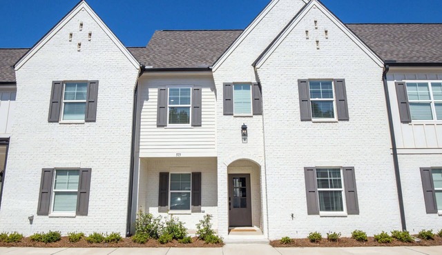 Grover at Meadowcrest by Apex Short Term Stays