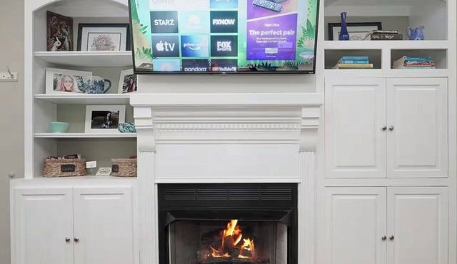 Historic District Townhouse in City BEST Location-Highland-Nulu-Bardstown Road