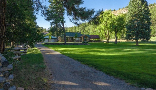 Historic Pet Friendly Home on 3 acres w/AC between Durango and Purgatory