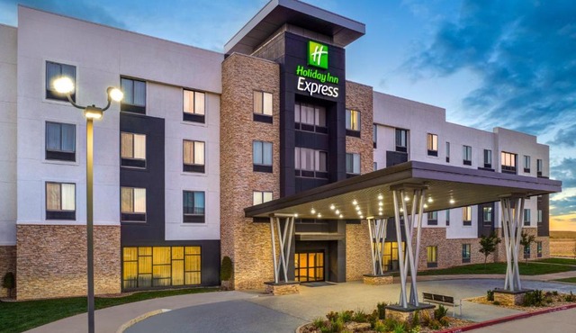 Holiday Inn Express & Suites Amarillo West by IHG