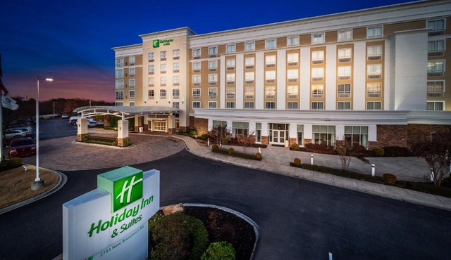 Holiday Inn & Suites Memphis - Wolfchase Galleria by IHG