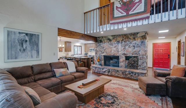 Home close to Monte Verde Lake