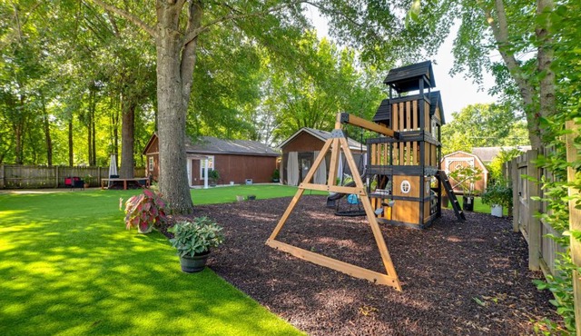 Home w/Hot Tub, Playset & Grills in Clarksville!