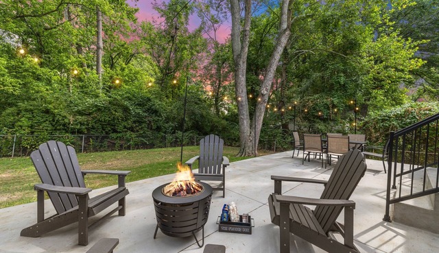 Hot Tub Gazebo, Game Room with Arcade, 2 King Beds, Fire Pit - Sleeps 8