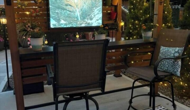 Kansas City Urban Oasis: Personal Resort