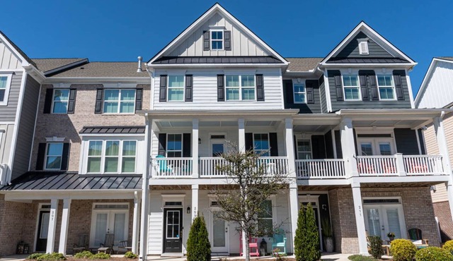 Keeper's Retreat, Townhouse in Historical Beaufort, NC!