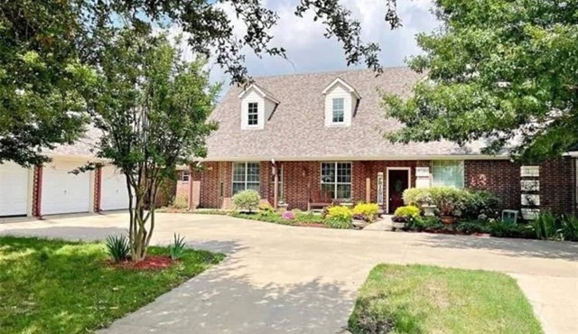 Lake Tawakoni Retreat A charming country side getaway.