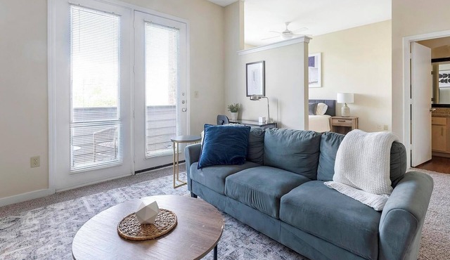 Landing | Amazing 1BD, Pool, Clubhouse