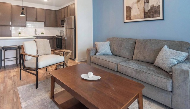 Landing | Beautiful 1BD, Clubhouse