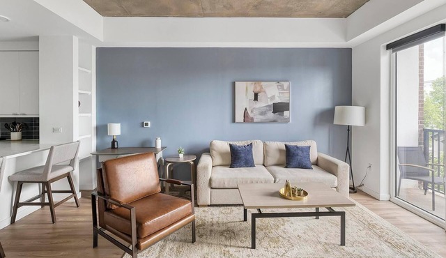 Landing | Beautiful 1BD, Pool, Gym