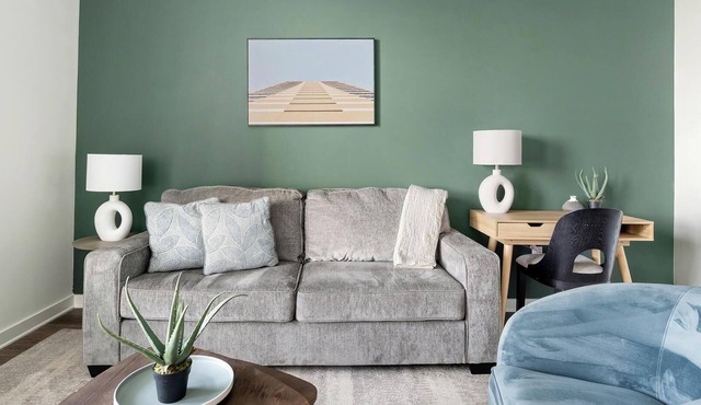 Landing | Chic 1BD, Gym, Clubhouse