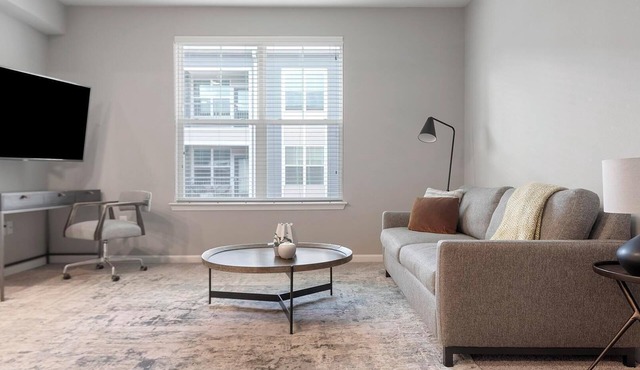 Landing | Stunning 1BD, Courtyard, Pool