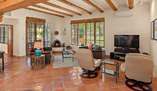 Lovely 2-Bed, 2-Bath Home for 4 at Quail Run in Santa Fe