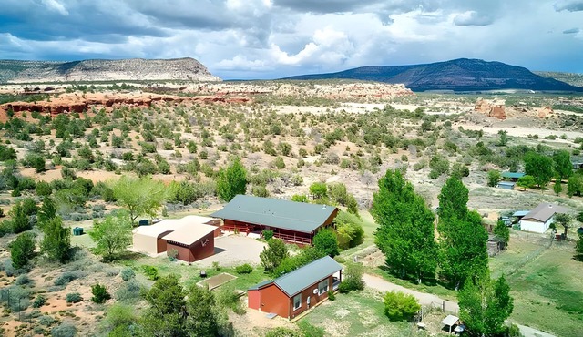 Main House with Private Gate to Canyons of the Ancients Near Mesa Verde NP