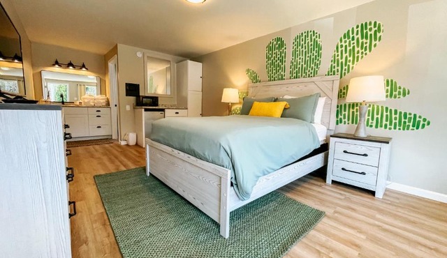Meadow Room at The Trailblazer Unit 12