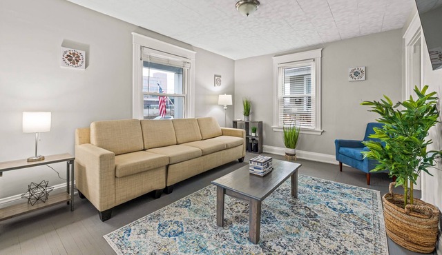 Minutes to Xavier & Downtown! Nestled in Norwood