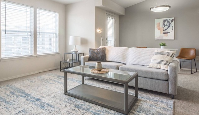 Modern Apartment in Prime Location (ID3947)