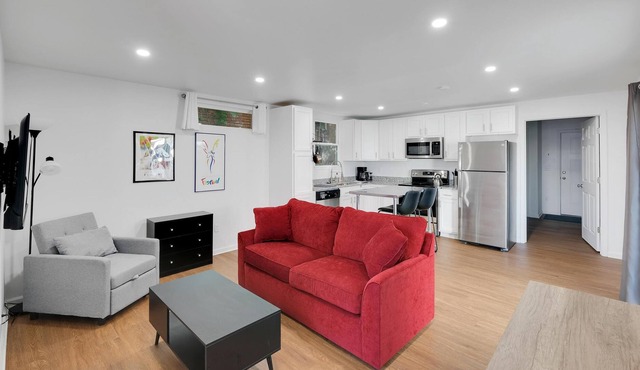 Modern Apartment in NuLu Arts District