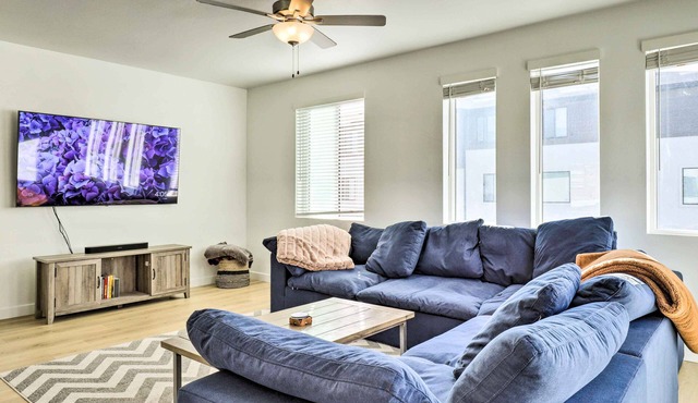 Modern Townhome - 8 Mi to Thanksgiving Point!