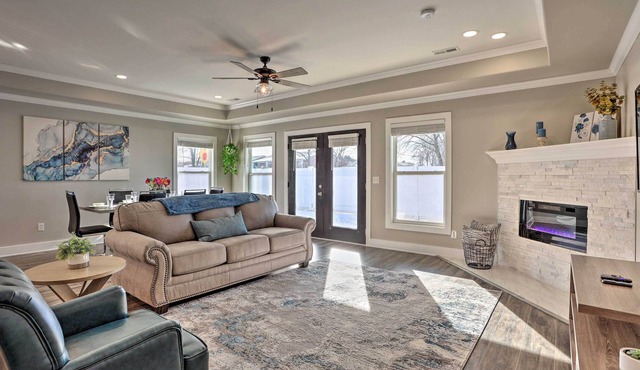 Pet-Friendly Home, 5 Mi to Dtwn Louisville!