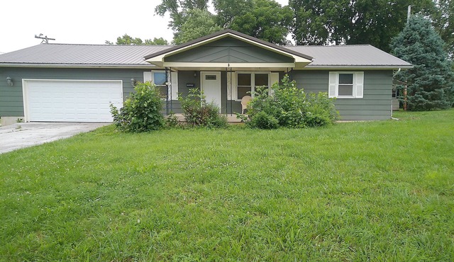 Pleasant 3-bedroom house in delightful Bolivar with AC