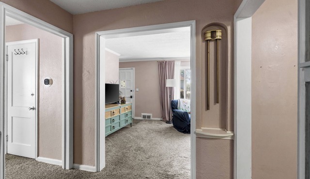 Private 2-bedroom house with yard in Kansas City ready for Major international sporting event!