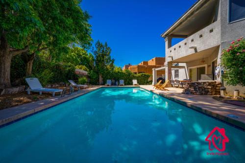 Pueblo Moon w Pool - An Irvie Home