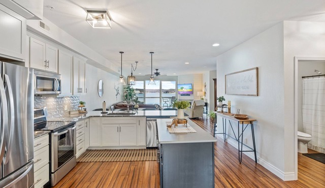 Revitalize at Lands' End! - Main Channel View, Shaded Deck, Waterfall Pool, WiFi