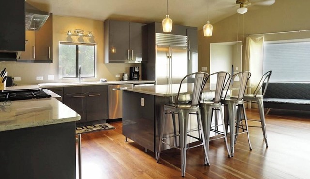 Riverfront Home on the Rio Grande w/Great Kitchen, WiFi & Washer/Dryer