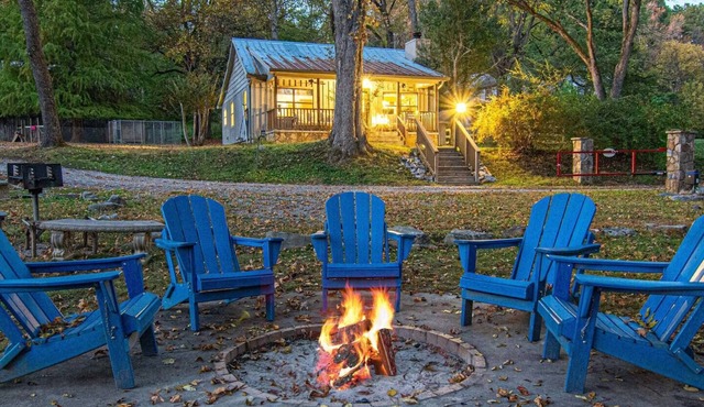 Riverfront! Hot Tub | Fish | Tube | Relax & repeat