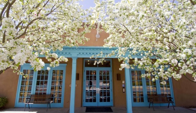 Santa Fe | Friends Southwest Retreat | Pool + Downtown | 2BR