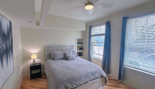 Serene 1BR Bungalow with AC in Beautiful Lexington