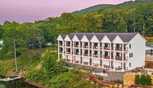 Side-by-Side Lake Hamilton Homes w/Dock, Pool