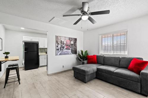 Sleek 2-Bed 1-Bath Home Near Fort Bliss