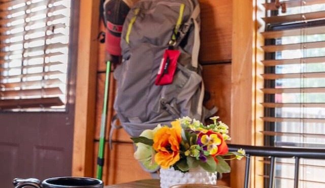 Smoky Bears Den~Tiny Home
