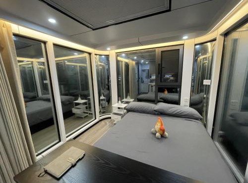 Space Cabins in the Woods with Spa