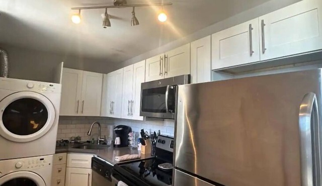 Spacious 2BR unit near BJ Hospital