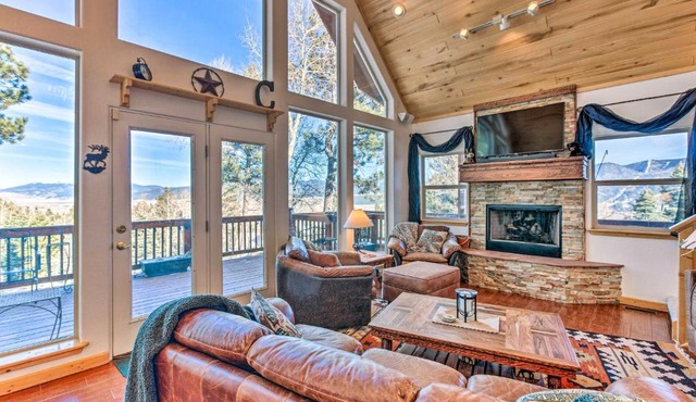 Stunning Angel Fire Home w/Views: 3 Mi to Slopes
