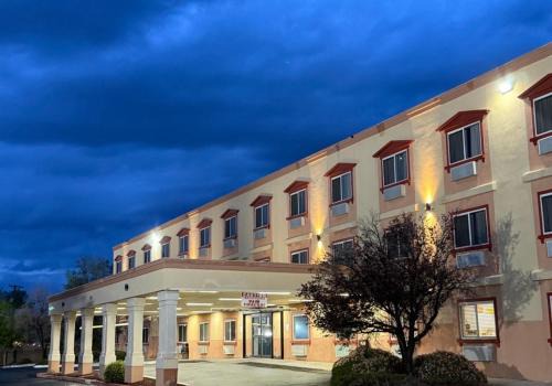 SureStay by Best Western Albuquerque East I-40