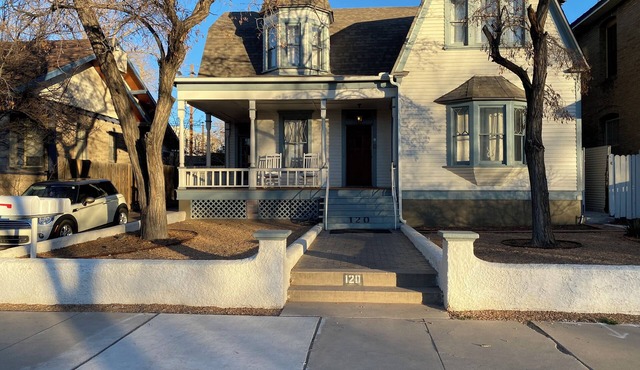 The Dutch Colonial
