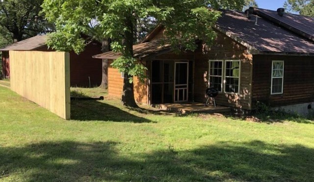 The Hideaway at Bear Mountain Log Cabins