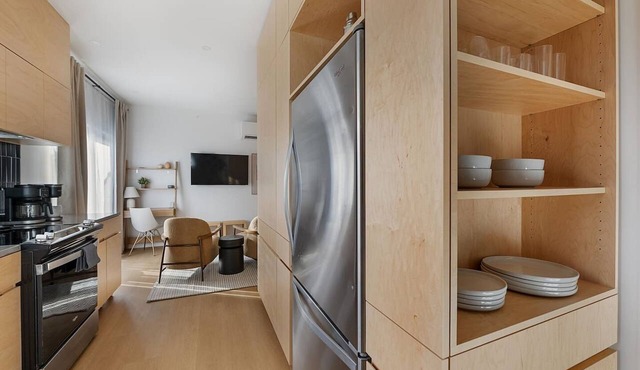 The Scandi Studio | Minimal Design + Walkable Stay