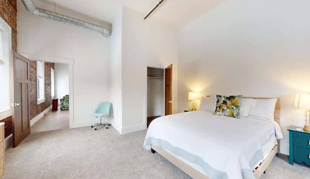 The Vogue 1-Bedroom Apartment