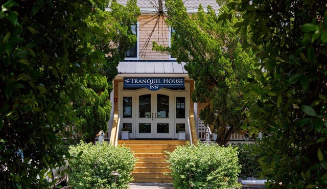 Tranquil House Inn