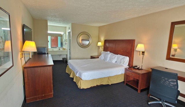 Travelodge by Wyndham Richmond Kentucky