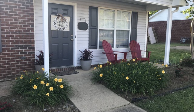 Ultimate rental for Ole Miss sports and graduation - 1 mile from sports venues!